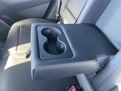 New 2026 Chevrolet Equinox LT w/ Convenience Package II image 39