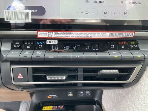 New 2026 Toyota Camry XLE AWD/4WD image 19