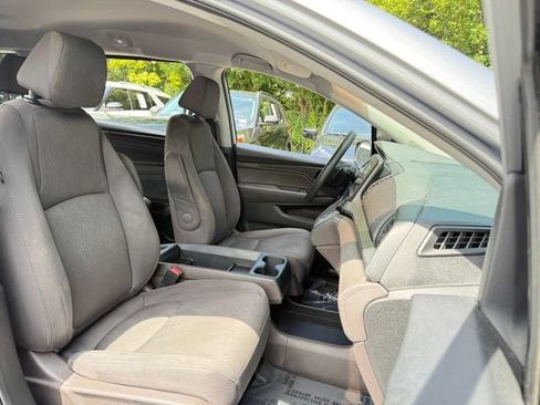 Used 2020 Honda Odyssey LX image 28