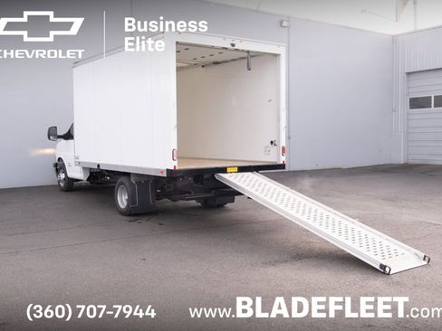 New 2024 Chevrolet Express 4500 w/ Power Convenience Package RWD image 7