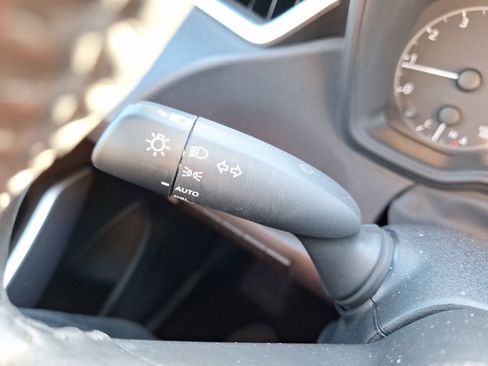 Used 2023 Toyota Corolla SE image 23