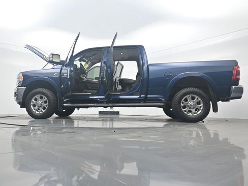Used 2020 RAM 3500 Laramie AWD/4WD image 44