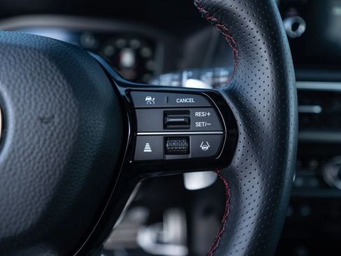 Certified 2025 Acura ADX A-Spec image 26