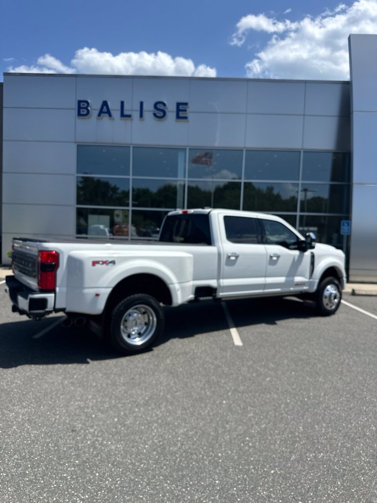 Used 2026 Ford F450 Platinum w/ Platinum Plus Package AWD/4WD image 4