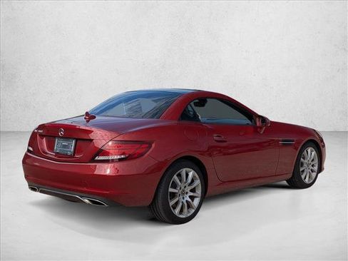 Certified 2018 Mercedes-Benz SLC 300 image 5