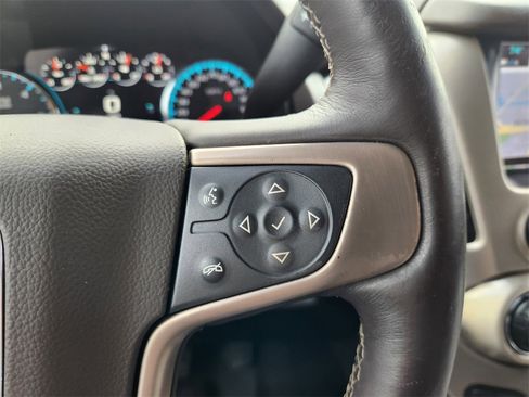 Used 2017 GMC Yukon XL Denali w/ Open Road Package image 29
