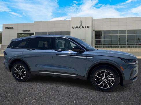 New 2026 Lincoln Nautilus Premier AWD/4WD image 1