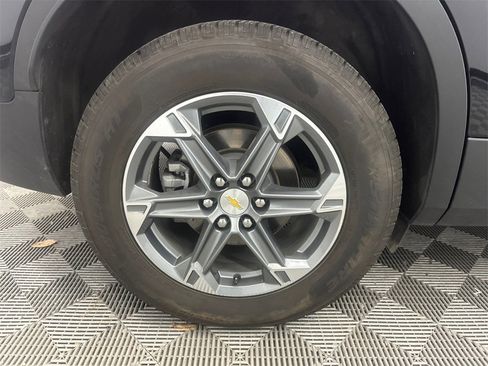 Used 2024 Chevrolet Blazer LT image 17