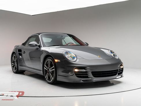 Used 2012 Porsche 911 4 Cabriolet AWD/4WD image 9