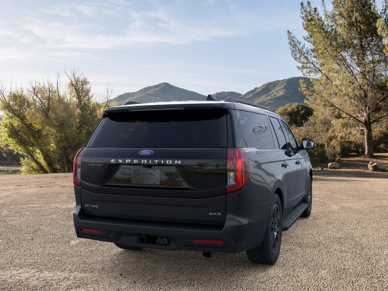 New 2026 Ford Expedition Max Active RWD image 10