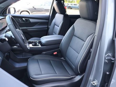 New 2026 Buick Enclave Preferred w/ Power Package FWD image 13