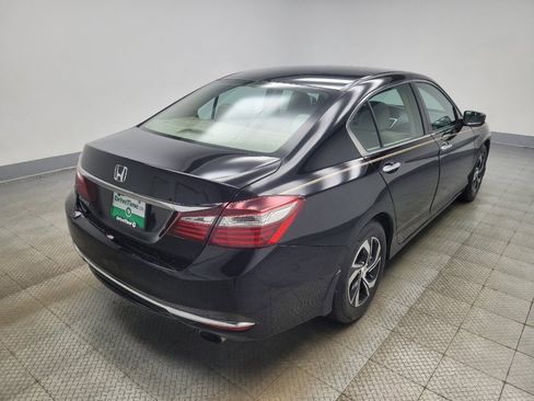 Used 2016 Honda Accord LX image 9