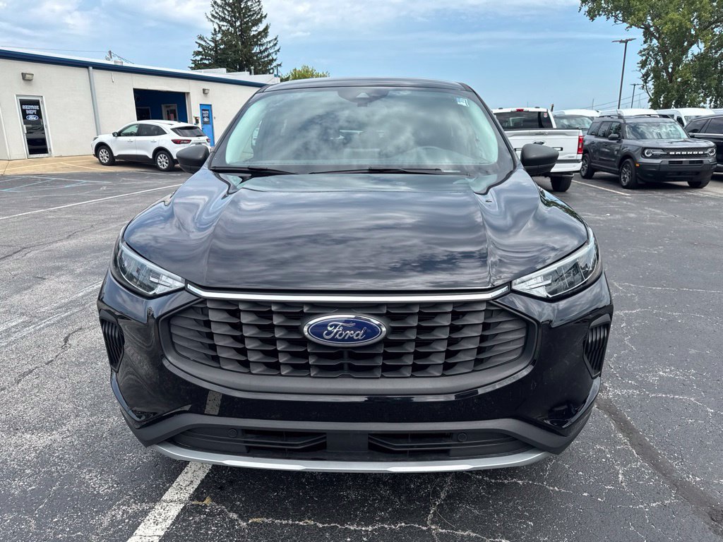Certified 2024 Ford Escape Active AWD/4WD image 15