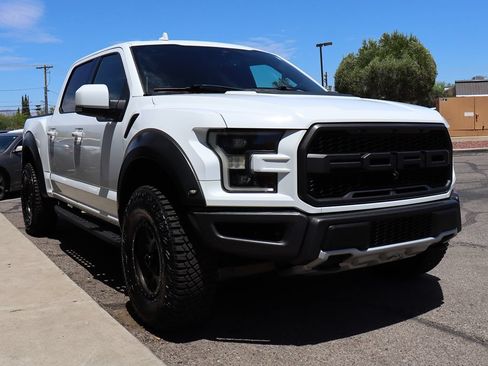 Used 2019 Ford F150 Raptor w/ Equipment Group 802A Luxury AWD/4WD image 19