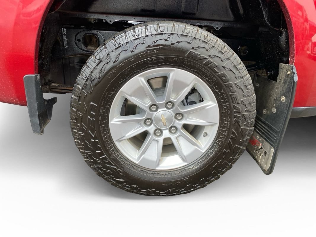 Used 2022 Chevrolet Silverado 1500 LT AWD/4WD image 10