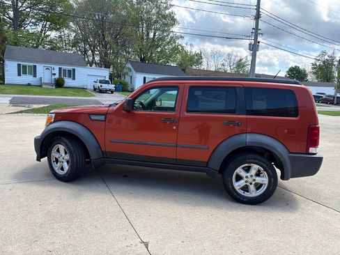 Used 2007 Dodge Nitro SXT AWD/4WD image 5
