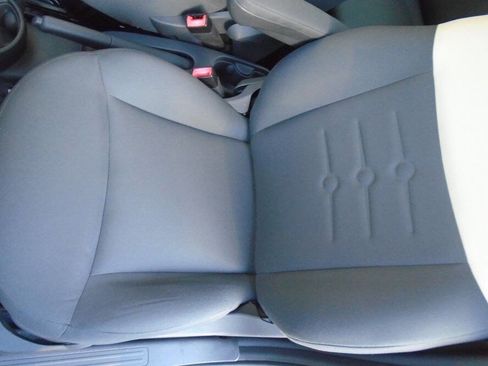 Used 2013 FIAT 500 Pop image 15