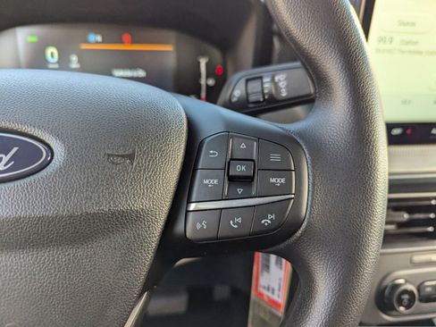 New 2025 Ford Maverick XL image 48