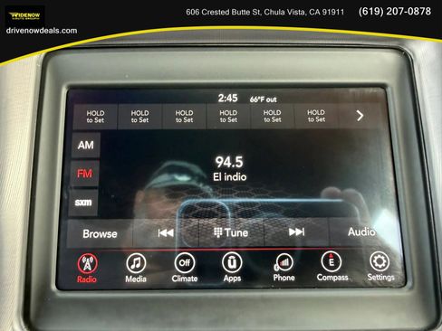 Used 2019 Dodge Charger SXT w/ Plus Group image 18