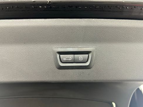 Used 2025 BMW X4 xDrive30i AWD/4WD image 39