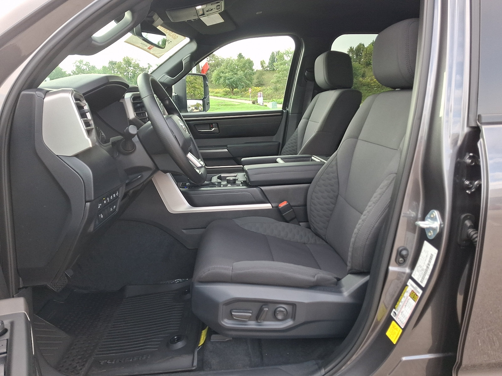 Certified 2026 Toyota Tundra SR5 w/ SR5 Convenience Package AWD/4WD image 14