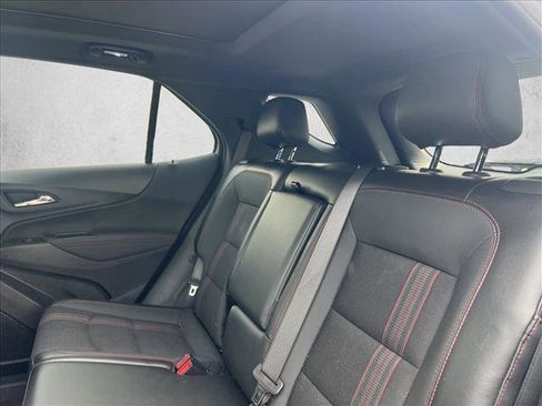 Used 2023 Chevrolet Equinox RS image 20