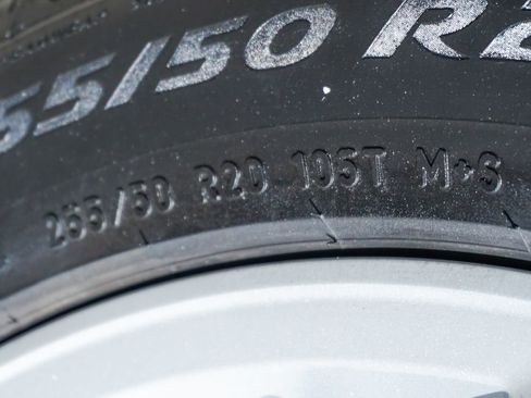 Used 2023 Volkswagen Atlas Cross Sport SE image 35