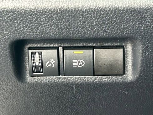 Used 2020 Toyota RAV4 XLE w/ All Weather Liner Package AWD/4WD image 24
