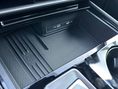 New 2026 Volkswagen Atlas Cross Sport SEL R-Line image 24