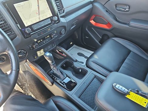 Used 2023 Nissan Frontier PRO-4X w/ Pro-4X Premium Package image 30