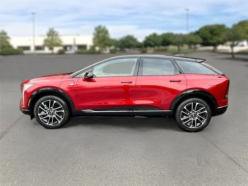 New 2026 Cadillac Optiq Sport 2 image 3