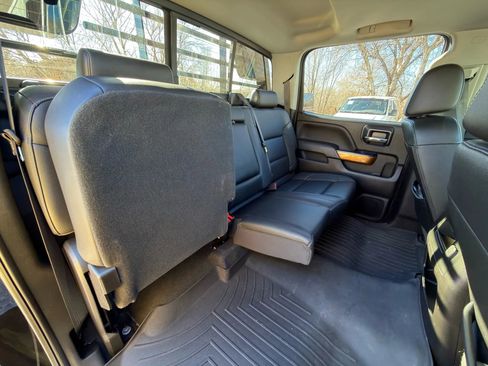 Used 2019 Chevrolet Silverado 3500 LTZ w/ Duramax Plus Package image 21