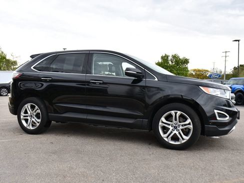 Used 2018 Ford Edge Titanium w/ Equipment Group 302A AWD/4WD image 8