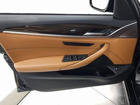 Used 2021 BMW 540i xDrive 540i xDrive w/ M Sport Package image 16