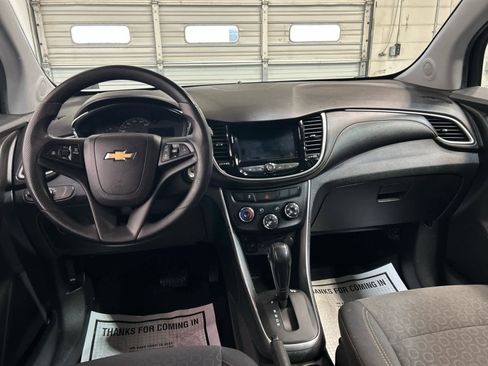 Used 2019 Chevrolet Trax LS w/ Tint and Cruise Package image 4
