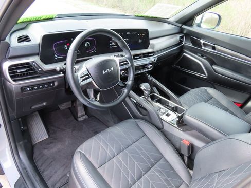 Certified 2023 Kia Telluride EX X-Line image 21