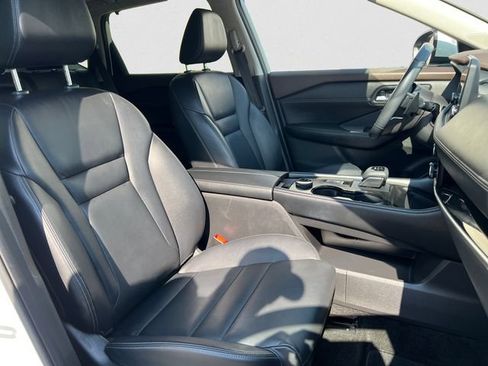 Used 2023 Nissan Rogue SL w/ SL Premium Package AWD/4WD image 15