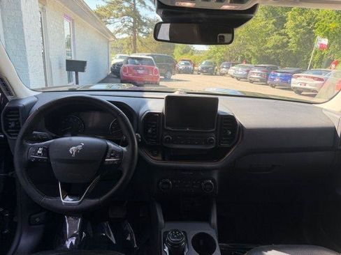 Used 2021 Ford Bronco Sport Outer Banks w/ Outer Banks Package AWD/4WD image 16