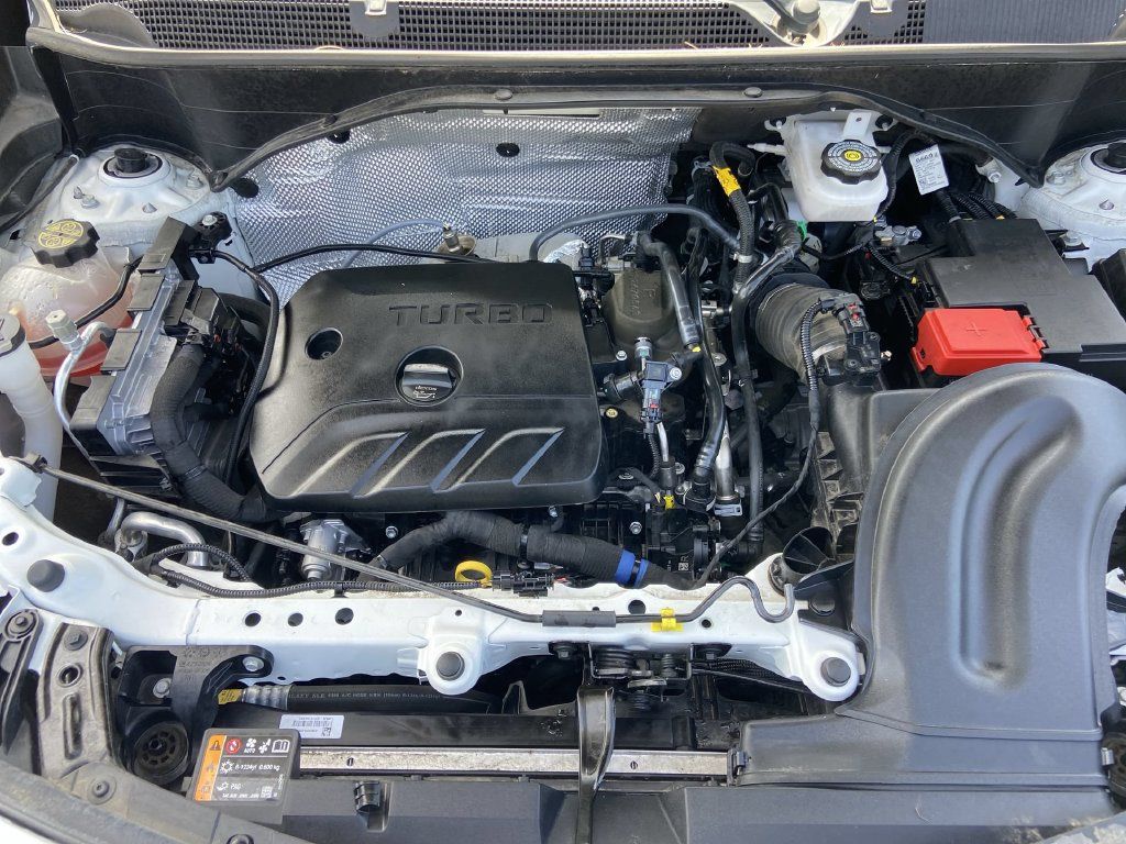 Used 2024 Buick Encore GX Sport Touring FWD image 25