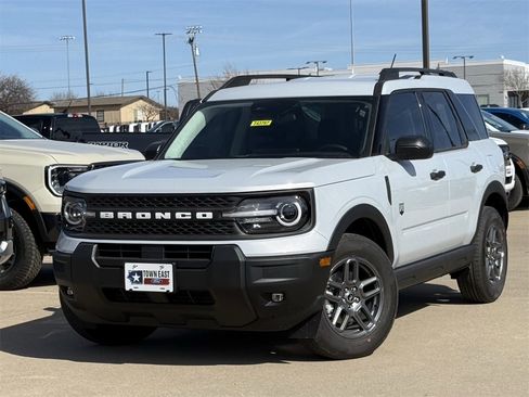 New 2026 Ford Bronco Sport Big Bend image 2