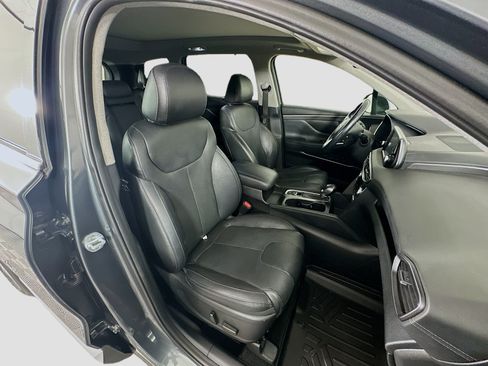 Used 2019 Hyundai Santa Fe Limited FWD image 32