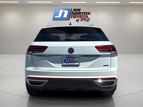Used 2022 Volkswagen Atlas Cross Sport SEL AWD/4WD image 6