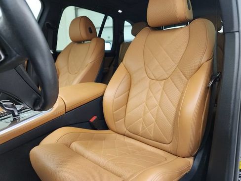 Used 2023 BMW X5 xDrive40i w/ Premium Package AWD/4WD image 18