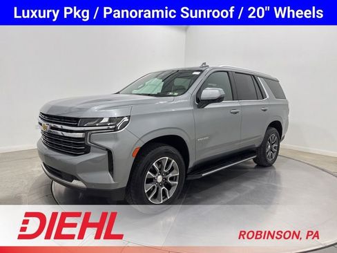 Used 2023 Chevrolet Tahoe LT w/ Luxury Package AWD/4WD image 3