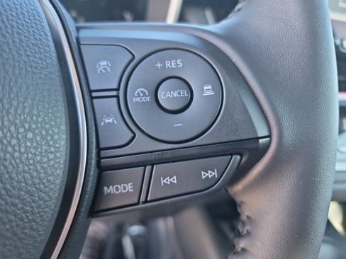 Certified 2025 Toyota Corolla XSE FWD image 28