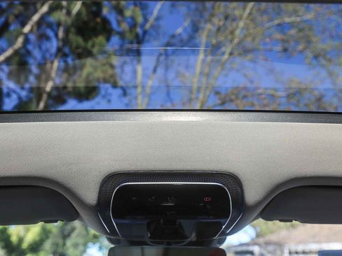 Used 2023 Mercedes-Benz EQS 450+ SUV image 14