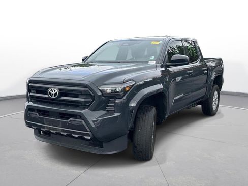 Certified 2024 Toyota Tacoma SR w/ SR Upgrade Package RWD image 2