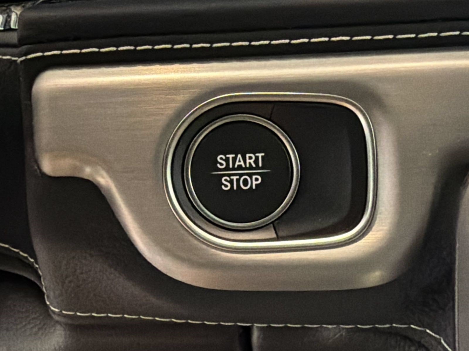 New 2027 Mercedes-Benz G 580 e image 14