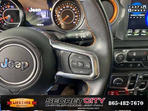 Used 2023 Jeep Gladiator Mojave w/ Trailer Tow Package image 16