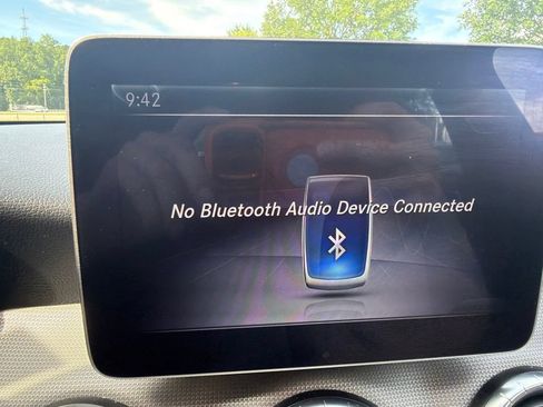 Used 2018 Mercedes-Benz CLA 250 image 12